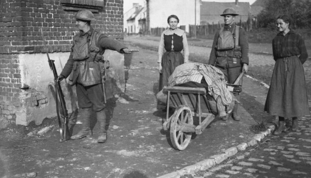 246_Civilians moving their furniture in Denain. October, 1918.